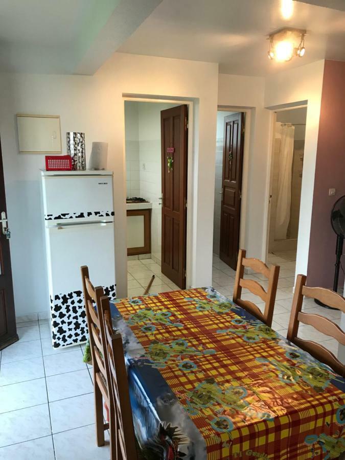 شقة Le Repaire Des Caraibes Trois-Rivières المظهر الخارجي الصورة